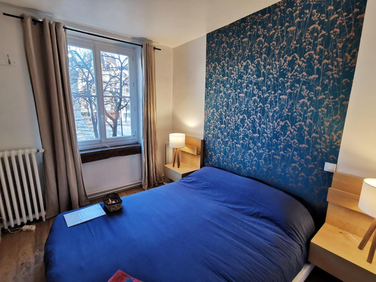 Central&nice ! 3 Bedrooms, 2 Bathrooms Parijs